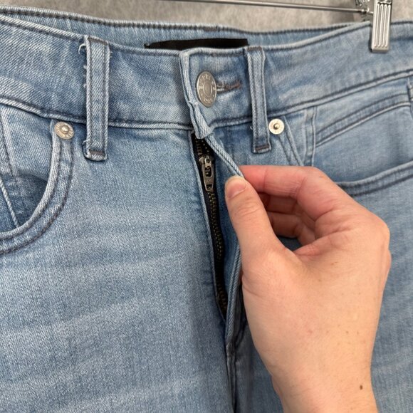 Express Womens Flare Leg Mid Rise Jeans Size 4 Light Wash Denim Perfect Lift EUC - Picture 3 of 14